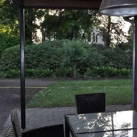 Vakantiewoning Nabij Toverland Ferienhaus