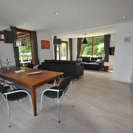 Vakantiewoning Nabij Toverland *