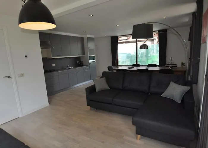 Casa de Férias Vakantiewoning Nabij Toverland Griendtsveen